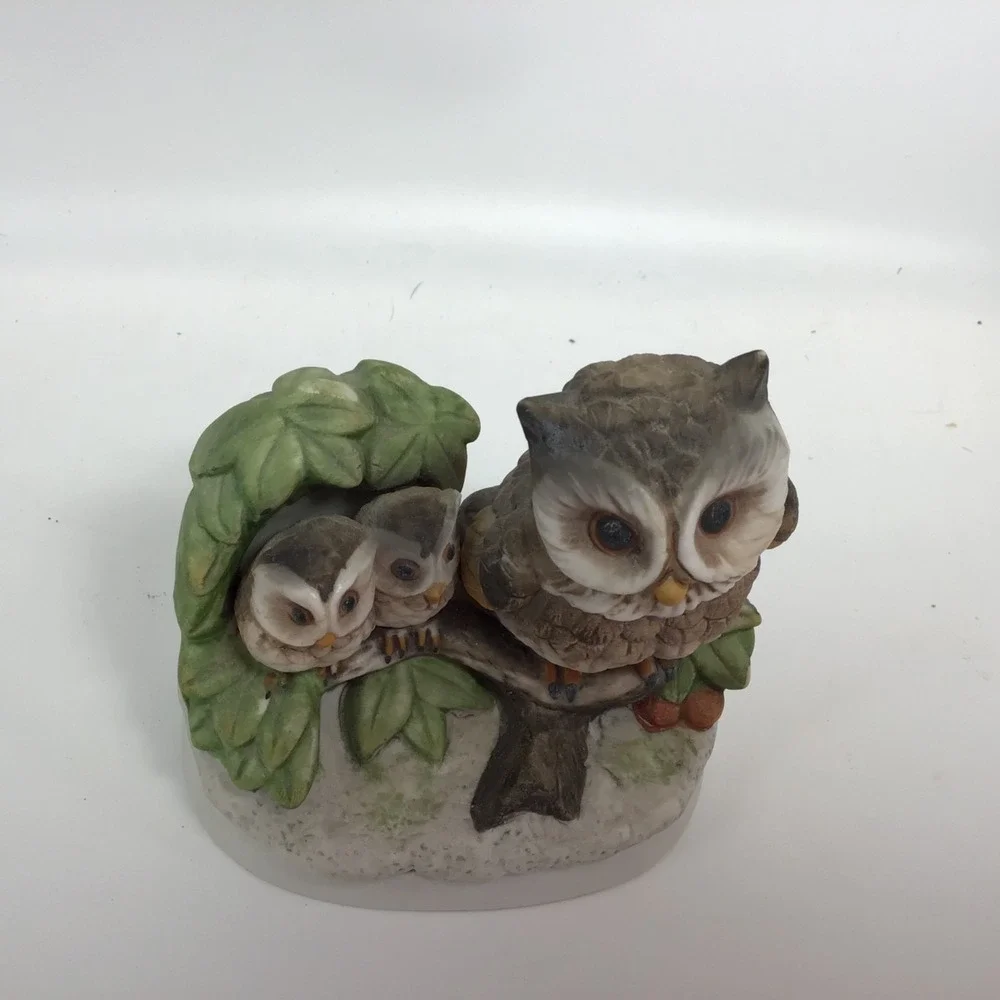 Homco Owl Family On Branch , Porcelain Figure Ceramic 4x4‎ Inches